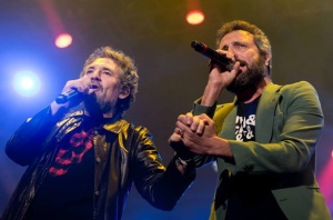 Carlos Tarque y Miguel Ríos - Roto por dentro (Foto: LTINews) 